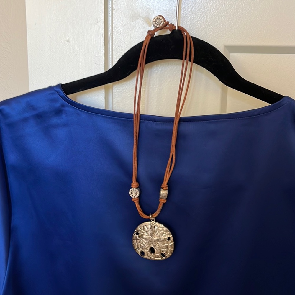 Sandollar necklace